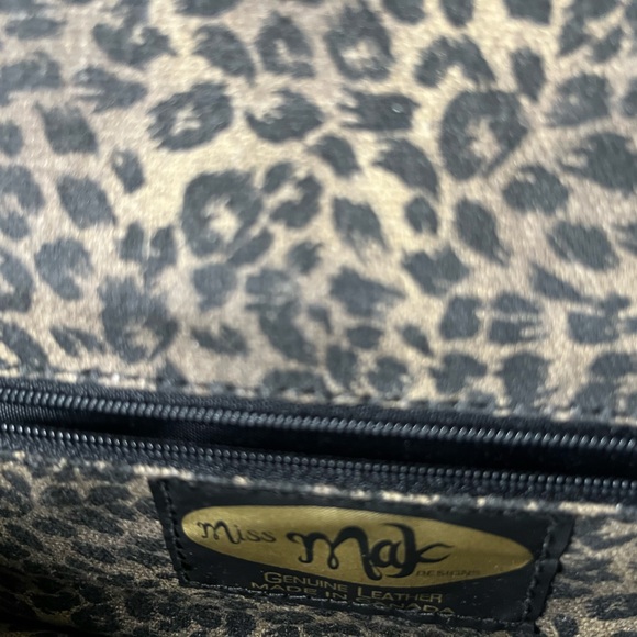 Vintage Miss Mak clutch with gold chain - Picture 3 of 5